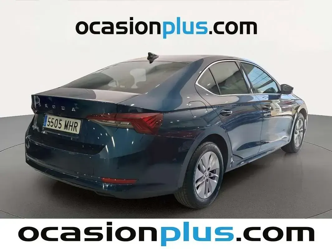 Usado Skoda Octavia Ambition 116 CV (85 kW) 2023 Azul Utilitario