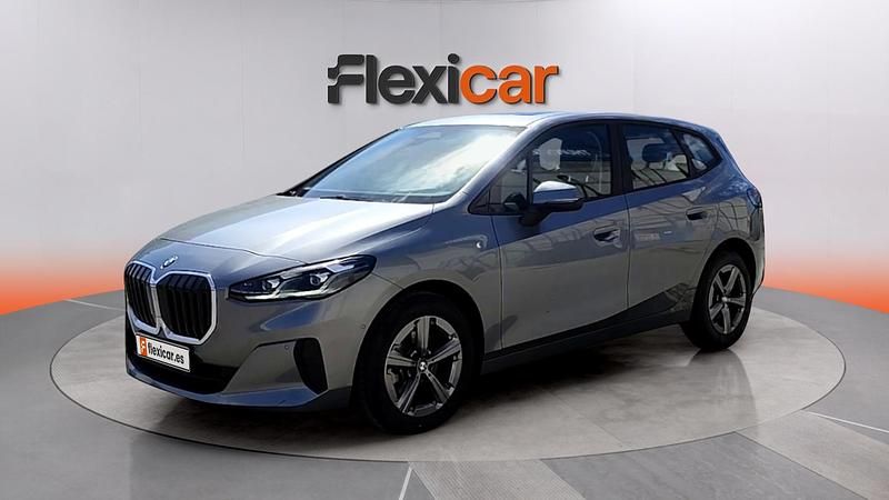 Usado BMW 218 136 CV (100 kW) 2023 Gris Familiar