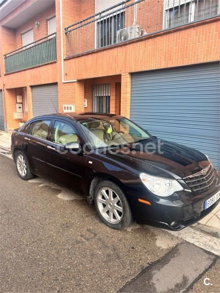 Negro Usado 2008 Chrysler Sebring Limited Berlina | 4500 € (Un poco caro) - Imagen 1/4