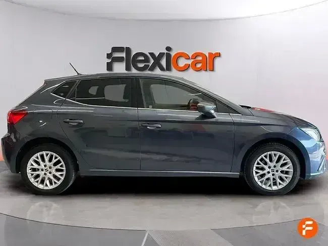 Usado Seat Ibiza XCELLENCE 115 CV (84 kW) 2024 Azul Utilitario