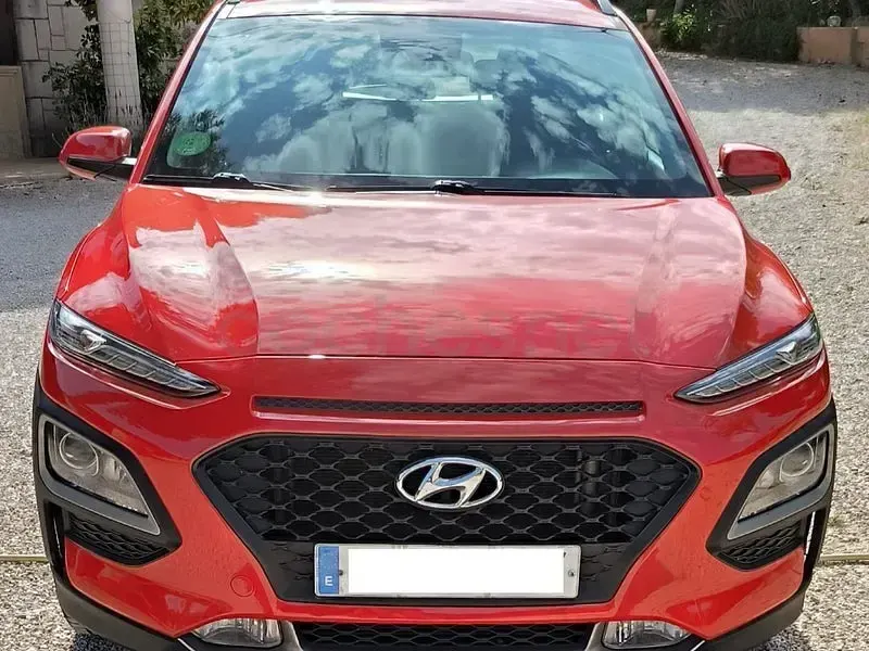 Usado Hyundai Kona Style 120 CV (88 kW) 2018 Rojo SUV