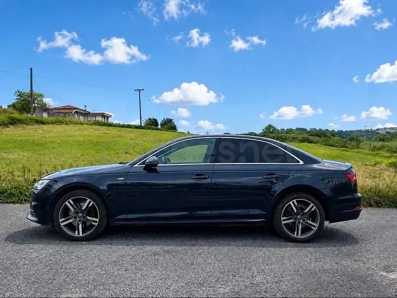 Usado Audi A4 S-Line 150 CV (110 kW) 2018 Negro Berlina