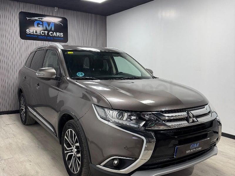 Usado Mitsubishi Outlander Motion 150 CV (110 kW) 2018 Marrón SUV
