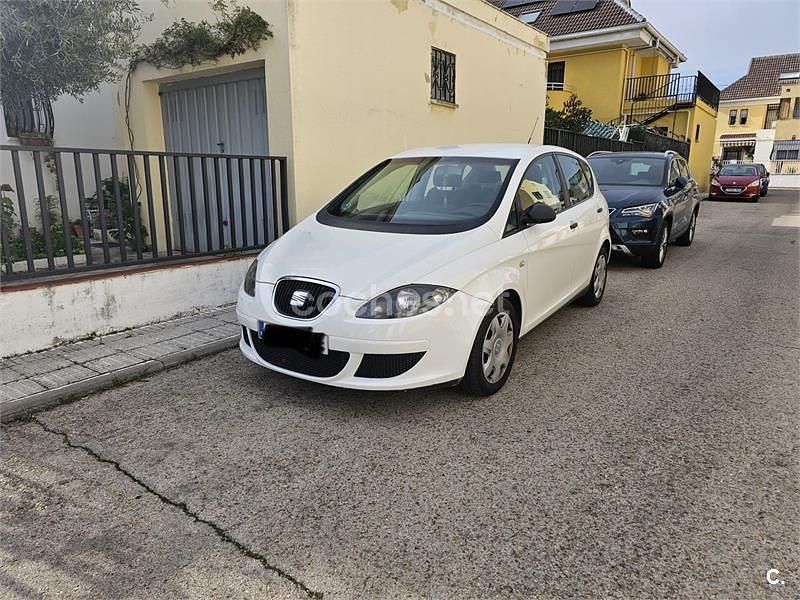 Blanco Usado 2007 Seat Altea Monovolumen | 5500 € (Precio justo) - Imagen 1/4