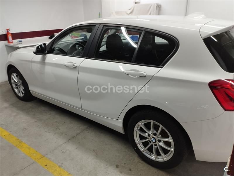 Blanco Usado 2015 BMW 118 Utilitario | 12.900 € (Precio justo) - Imagen 1/4