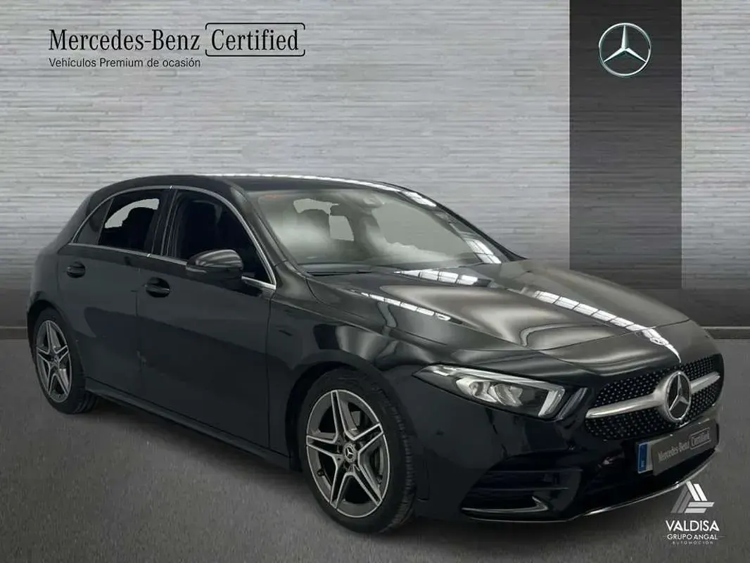 Usado Mercedes A200 AMG line 150 CV (110 kW) 2021 Utilitario