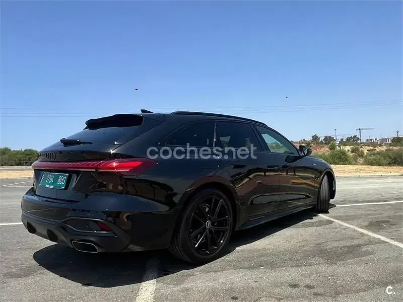 Usado Audi A5 S-Line 150 CV (110 kW) 2025 Negro Familiar
