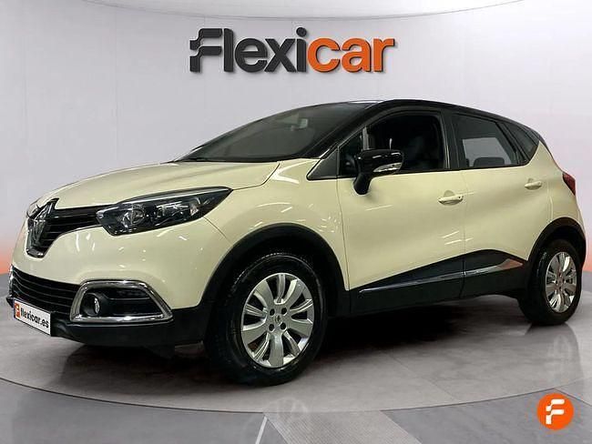 Usado Renault Captur Zen 90 CV (66 kW) 2016 Beige SUV
