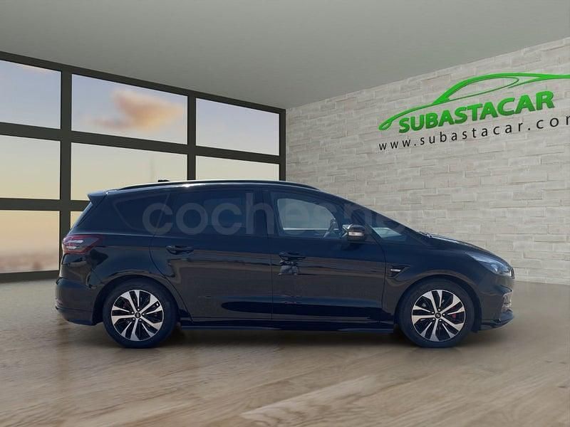 Usado Ford S-MAX ST-Line 190 CV (139 kW) 2021 Negro Monovolumen