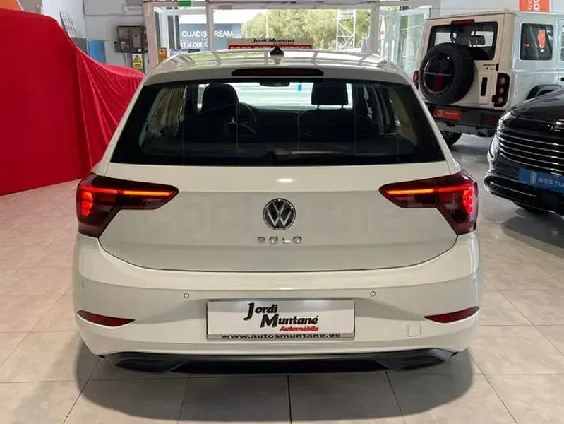 Usado VW Polo Life 95 CV (69 kW) 2024 Blanco Utilitario