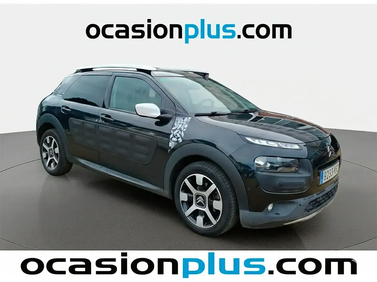 Usado Citroën C4 Rip Curl 110 HP (80 kW) 2017 Preto SUV
