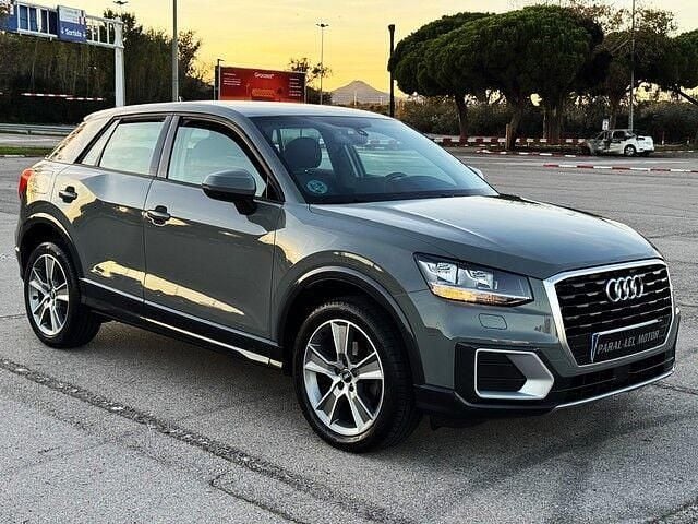 Gris / plata Usado 2019 Audi Q2 Design SUV | 24.500 € (Precio justo) - Imagen 1/4