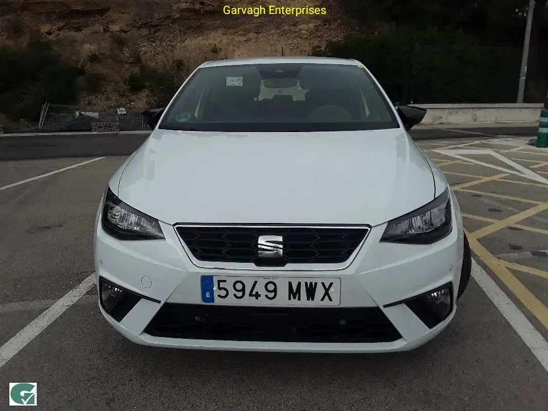 Usado Seat Ibiza FR 116 HP (85 kW) 2024 Branco Citadino