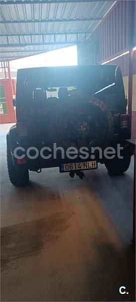 Usado Jeep Wrangler Unlimited Sahara 177 CV (130 kW) 2011 Negro SUV