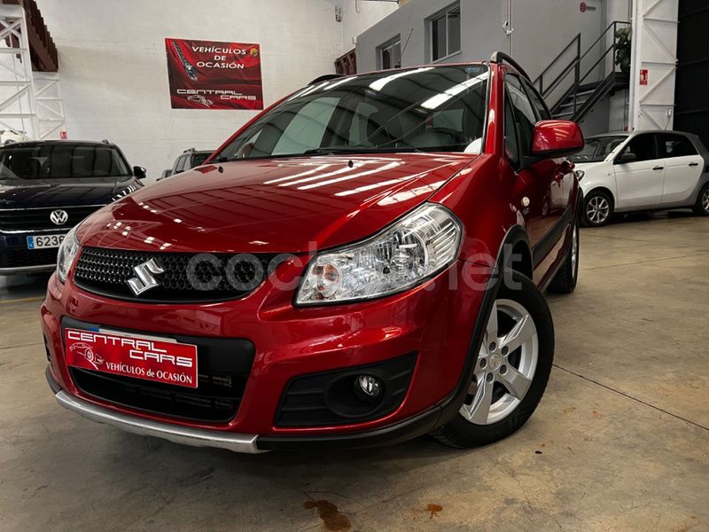 Rojo Usado 2010 Suzuki SX4 GLX SUV | 4500 € - Imagen 1/4