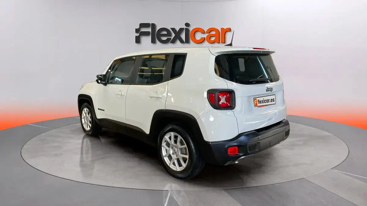 Usado Jeep Renegade Limited 131 CV (96 kW) 2024 Blanco SUV