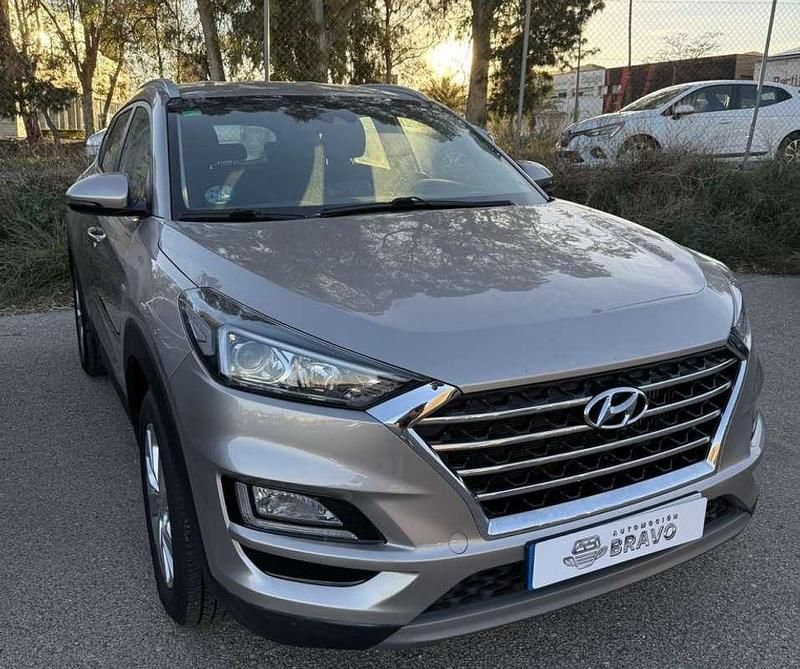 Usado Hyundai Tucson 116 CV (85 kW) 2019 Beige SUV