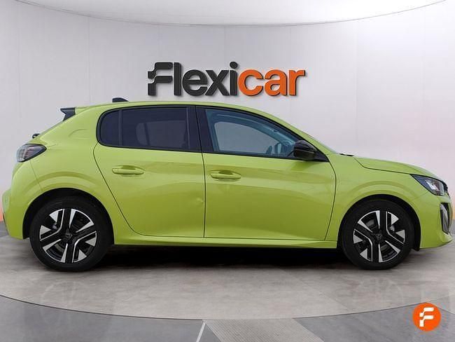 Usado Peugeot 208 Allure 100 CV (73 kW) 2025 Verde Utilitario
