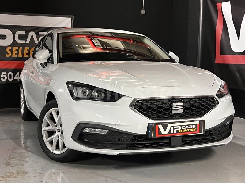 Blanco Usado 2021 Seat Leon Reference Berlina | 13.900 € (Super precio) - Imagen 1/4