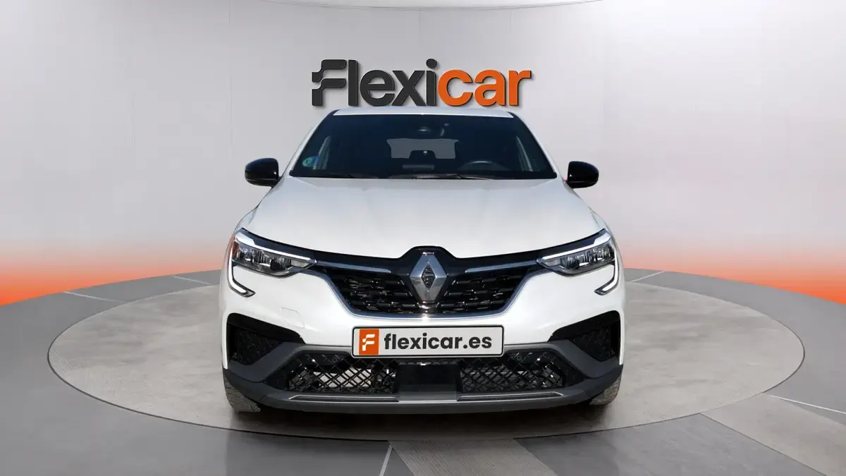Usado Renault Arkana RS Line 160 CV (117 kW) 2023 Blanco SUV