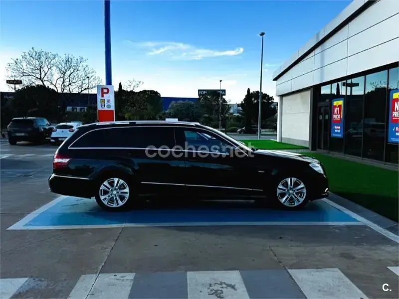 Usado Mercedes E350 Avantgarde 231 CV (169 kW) 2010 Negro Familiar