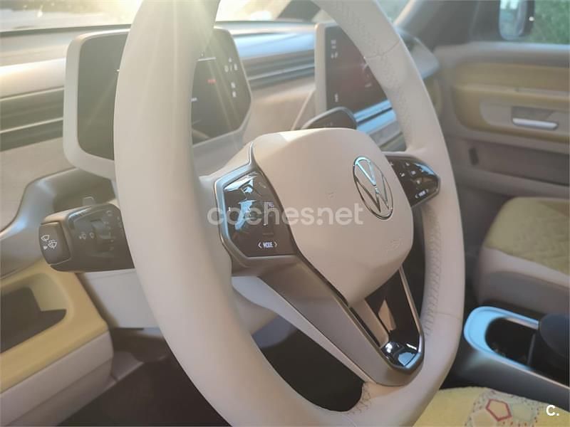 Usado VW ID. Buzz Pro 150 kW (204 CV) 2023 Eléctrico Monovolumen