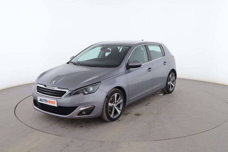 Gris Usado 2016 Peugeot 308 Allure Utilitario | 9699 € (Precio justo) - Imagen 1/4