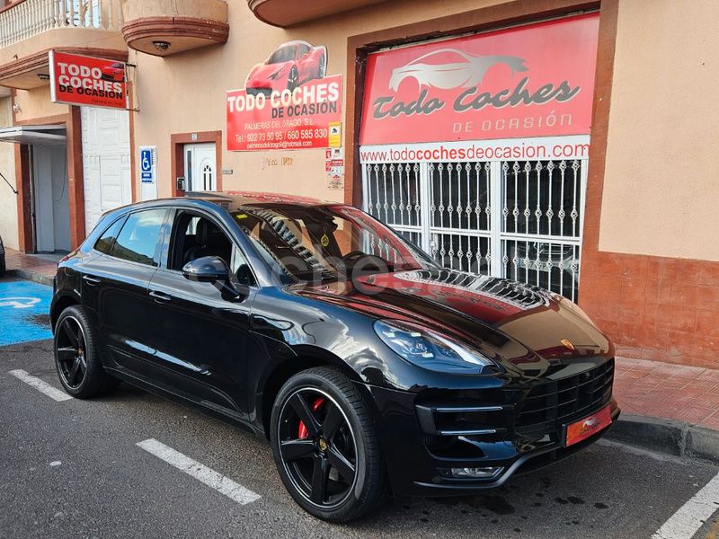 Negro Usado 2017 Porsche Macan Turbo Performance Package SUV | 65.000 € - Imagen 1/4