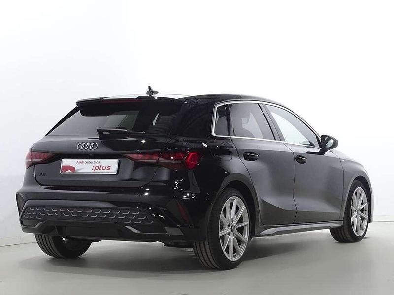 Usado Audi A3 Sportback S-Line 150 CV (110 kW) 2025 Negro Utilitario