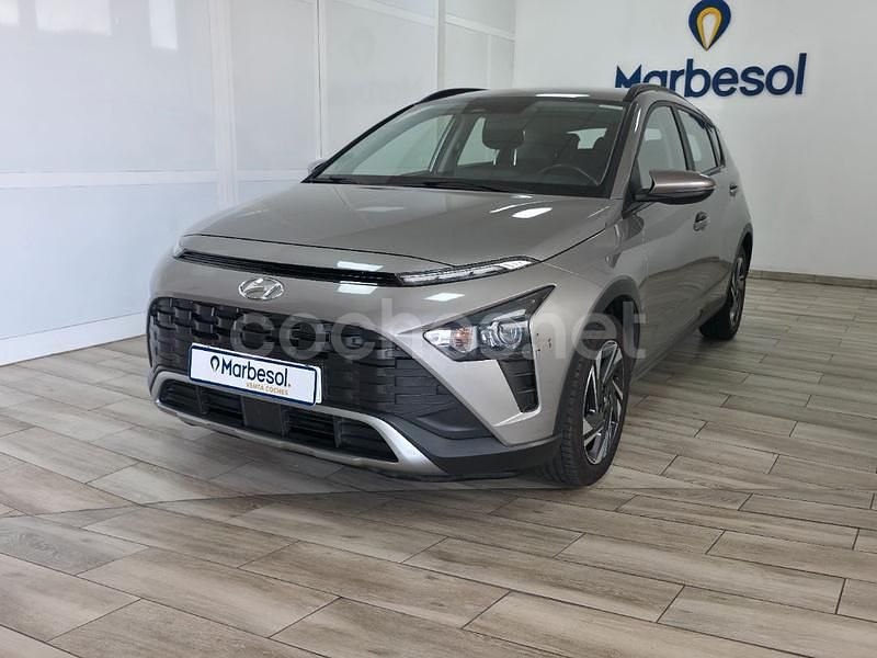 Usado Hyundai Bayon 84 CV (61 kW) 2021 Gris / plata SUV