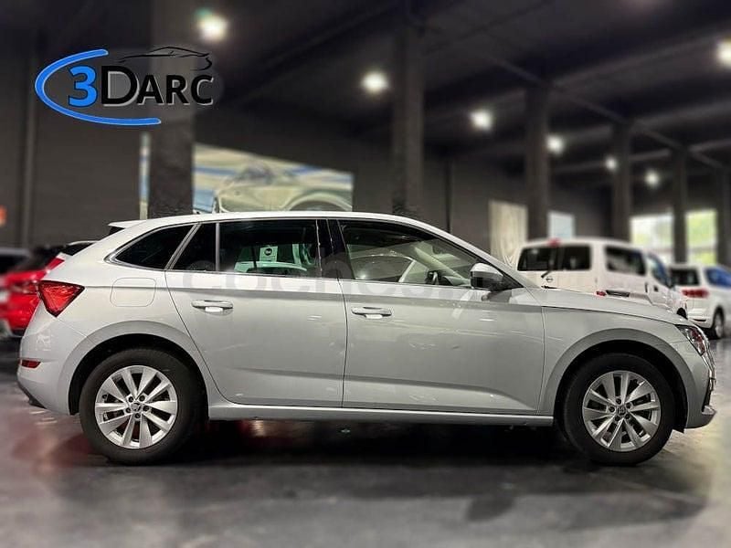 Usado Skoda 110 R Ambition 110 CV (80 kW) 2023 Gris / plata Berlina