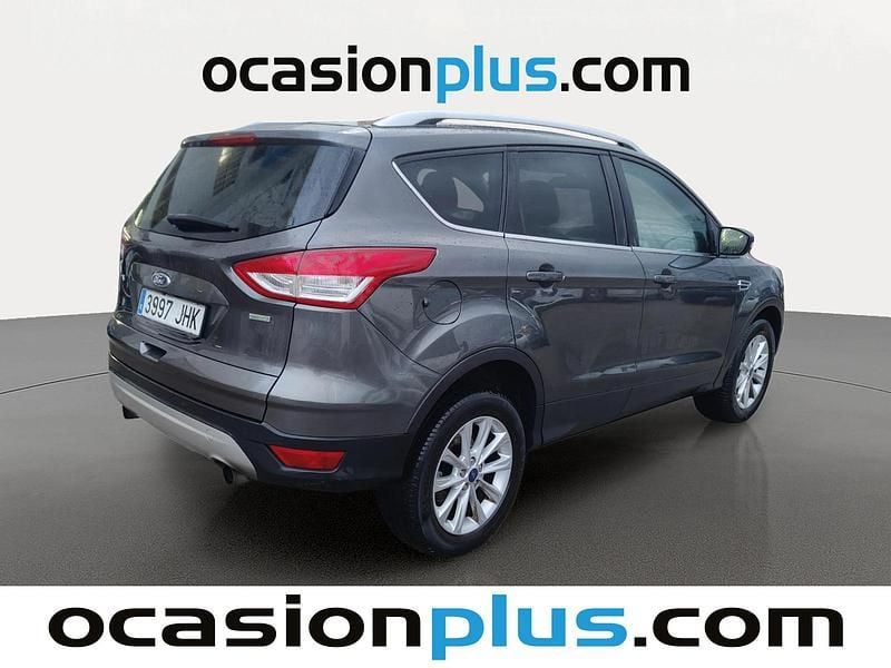 Usado Ford Kuga Titanium 182 CV (133 kW) 2015 Gris SUV