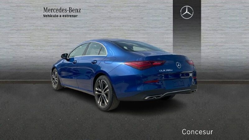 Nuevo Mercedes CLA200 150 CV (110 kW) 2025 Azul Berlina