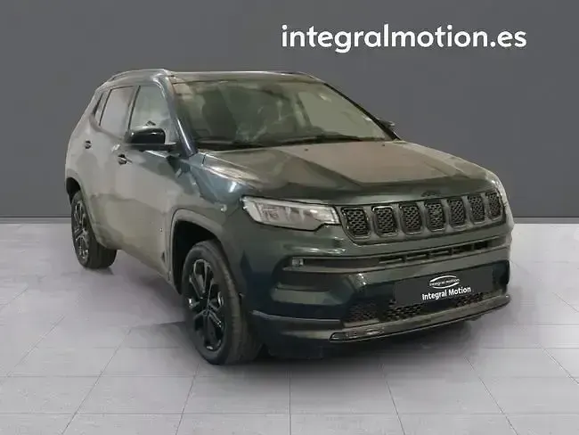 Nuevo Jeep Compass North 130 CV (95 kW) 2025 Verde SUV