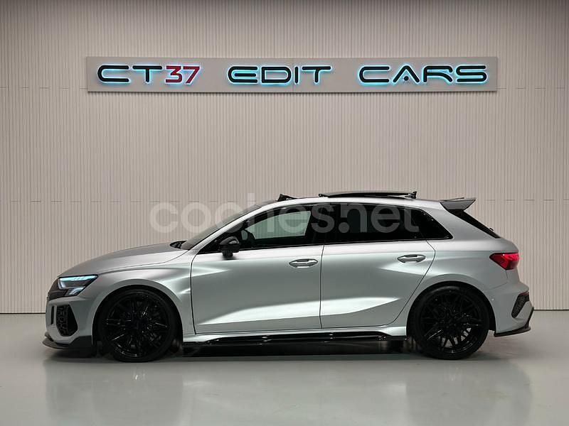 Usado Audi RS3 Sport 400 CV (294 kW) 2022 Gris / plata Berlina