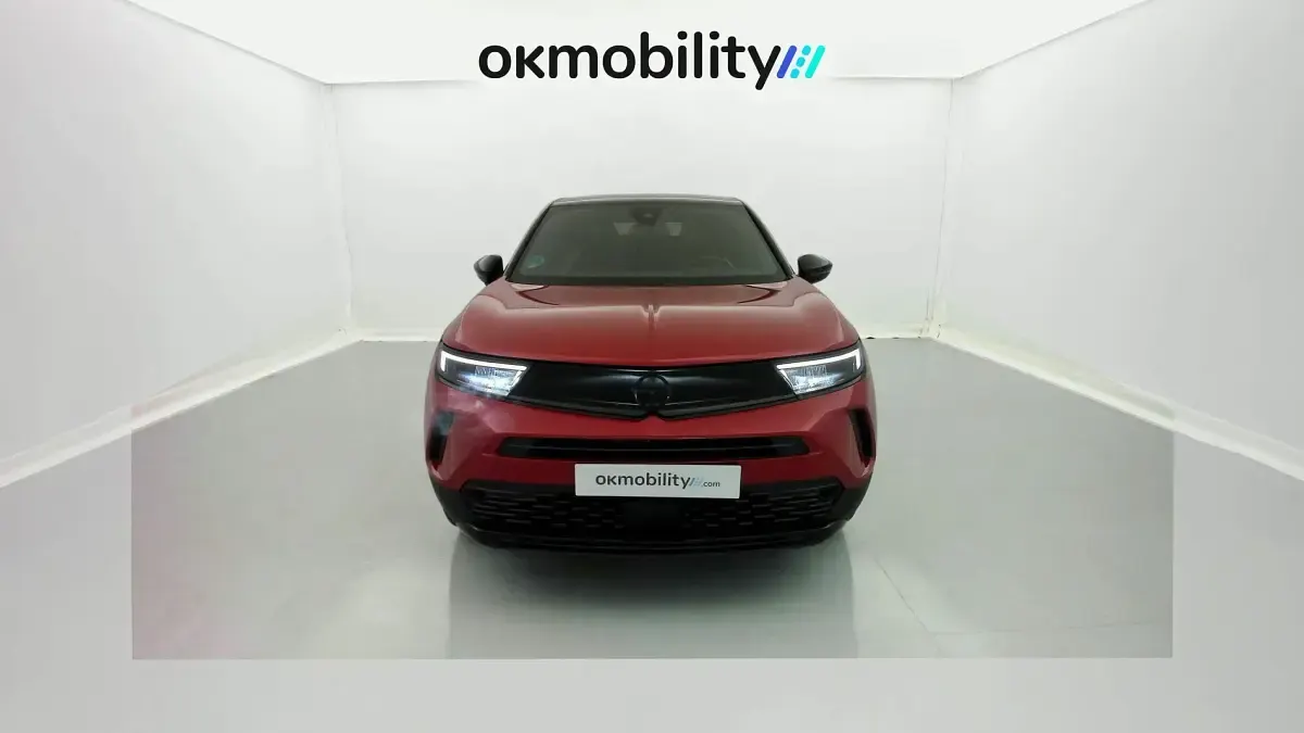 Usado Opel Mokka GS Line 131 CV (96 kW) 2023 Kosmos red SUV