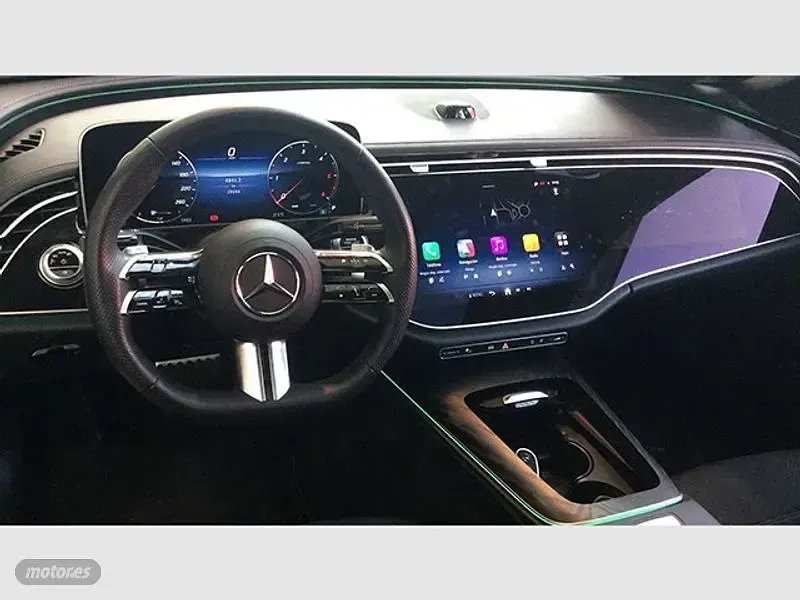 Usado Mercedes E220 197 CV (144 kW) 2025 Negro Berlina