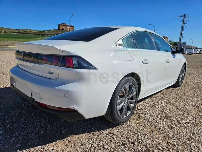 Usado Peugeot 508 Active 130 CV (95 kW) 2020 Blanco Berlina