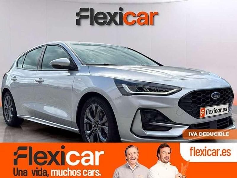 Gris Usado 2023 Ford Focus ST-Line Berlina | 18.390 € (Precio justo) - Imagen 1/4
