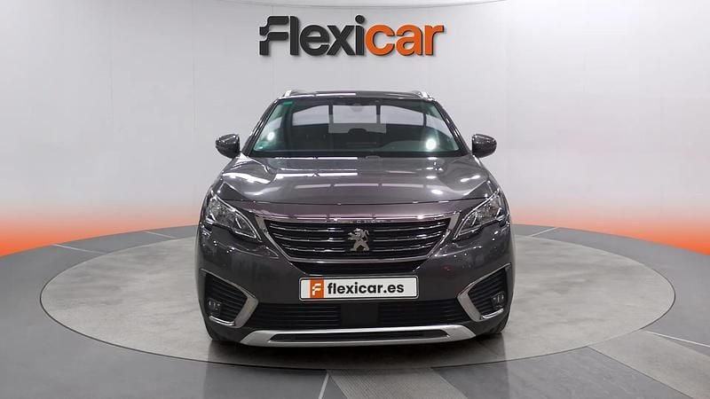 Usado Peugeot 5008 Allure 131 CV (96 kW) 2019 Gris SUV