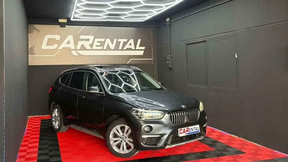 Usado BMW X1 Comfort Edition 150 CV (110 kW) 2016 Plateado SUV