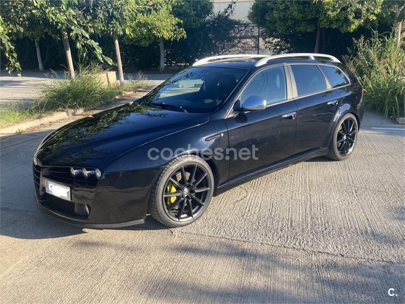 Usado Alfa Romeo 159 Ti 150 CV (110 kW) 2008 Negro Familiar
