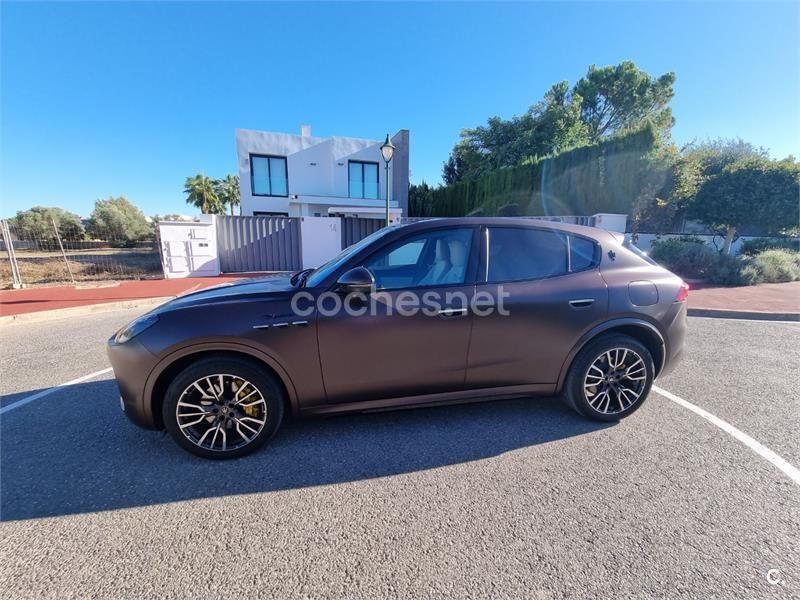 Marrón Usado 2023 Maserati Grecale SUV | 79.000 € - Imagen 1/4