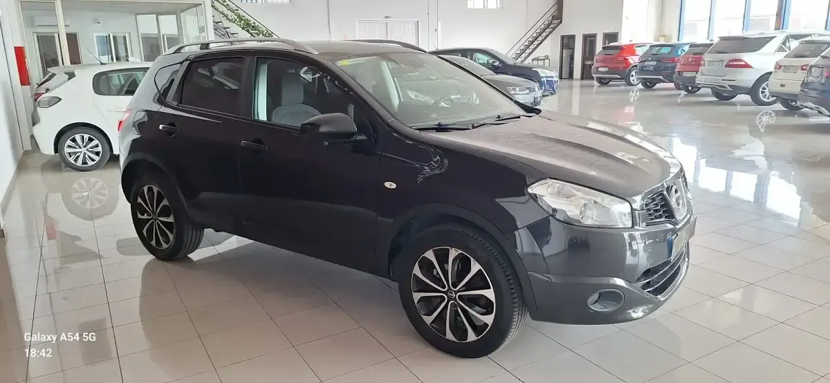 Usado Nissan Qashqai Premium Edition 130 CV (95 kW) 2013 Negro SUV