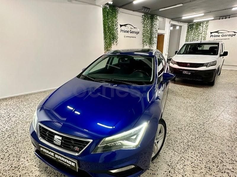 Usado Seat Leon FR 150 CV (110 kW) 2017 Azul Familiar