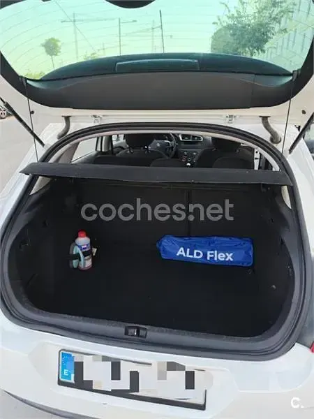 Usado Citroën C4 Business Class 99 CV (72 kW) 2016 Blanco Berlina