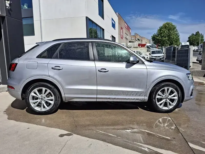 Usado Audi Q3 150 CV (110 kW) 2016 Gris / plata SUV
