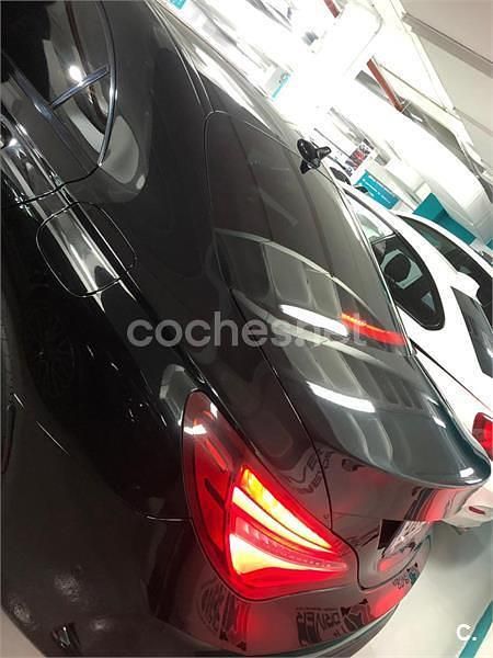 Usado Mercedes CLA250 218 CV (160 kW) 2017 Negro Berlina