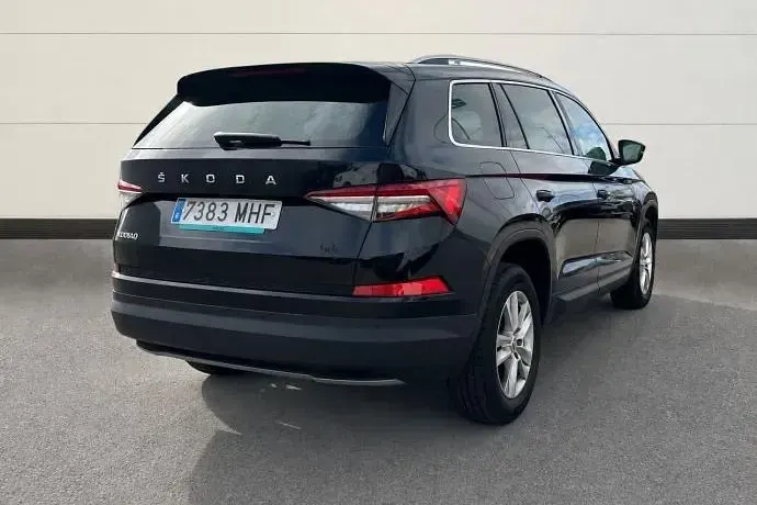 Usado Skoda Kodiaq Ambition 150 CV (110 kW) 2023 Negro SUV