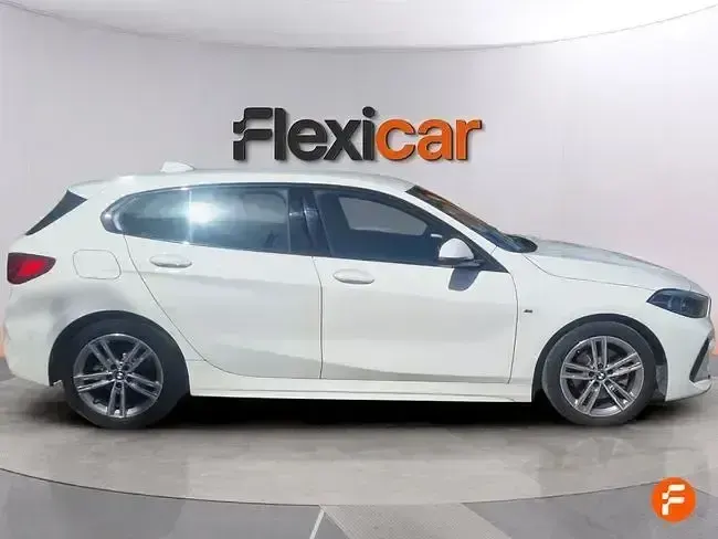 Usado BMW 118 150 CV (110 kW) 2021 Blanco Berlina